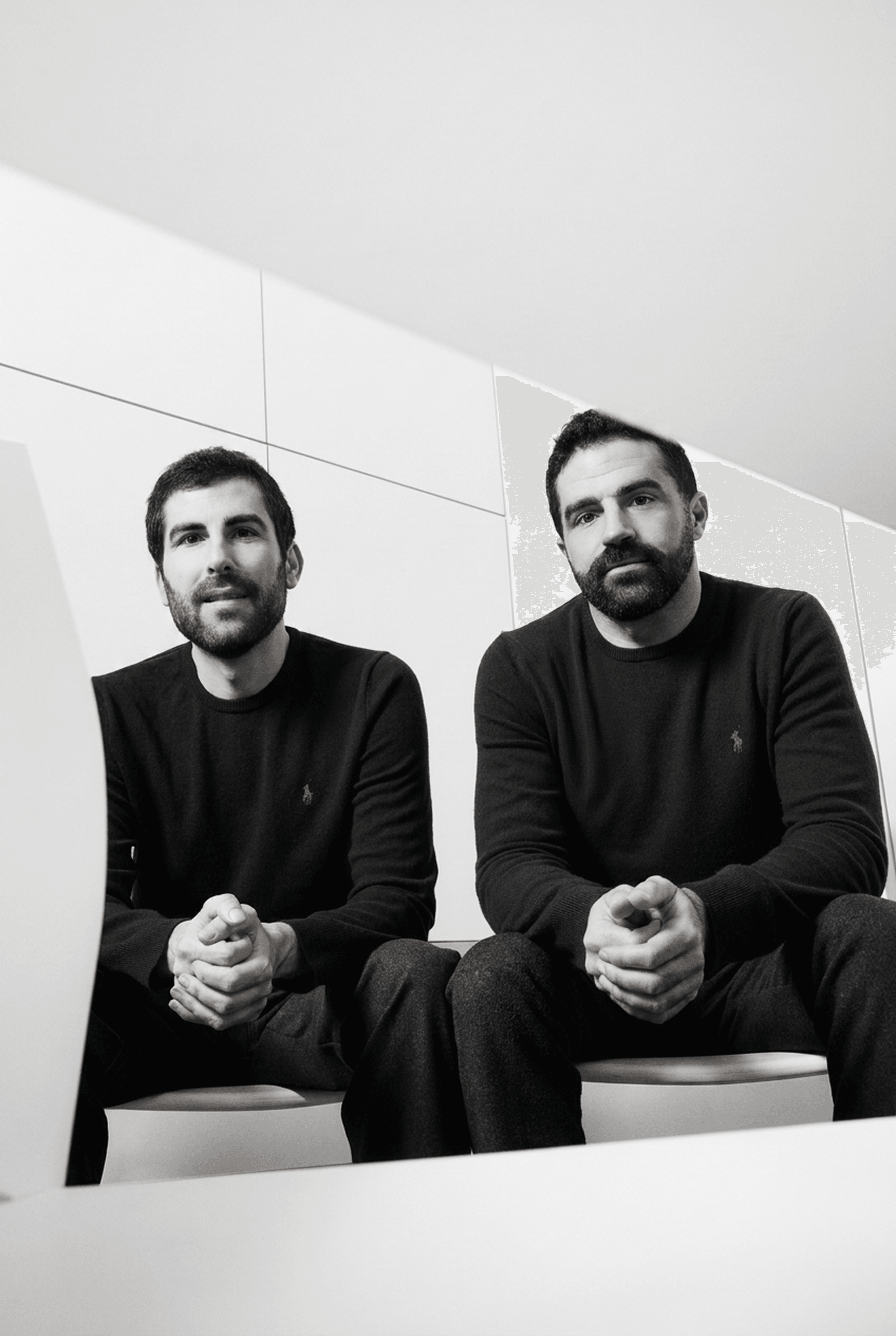 Performanze — vertical team image