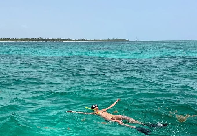 Aquatic experience in turquoise waters